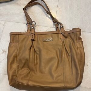 Coach Tan Leather Shoulder Bag